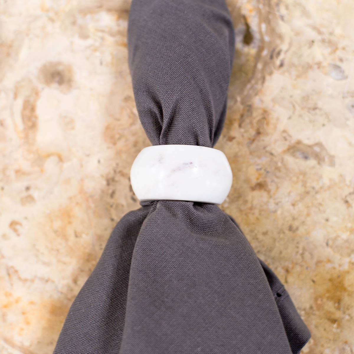 White Marble Napkin Rings s/4