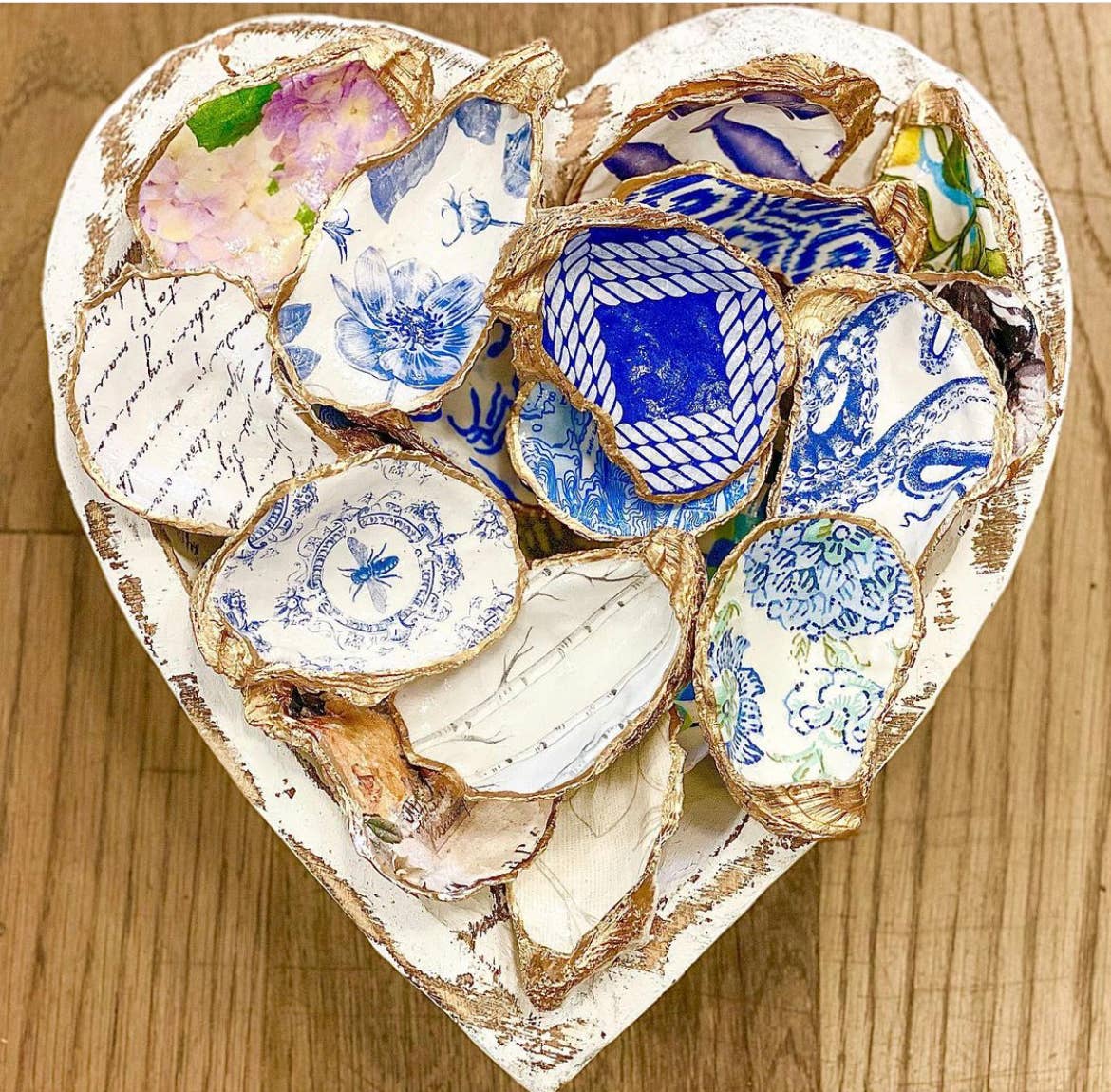 Hydrangea Oyster Trinket Dish
