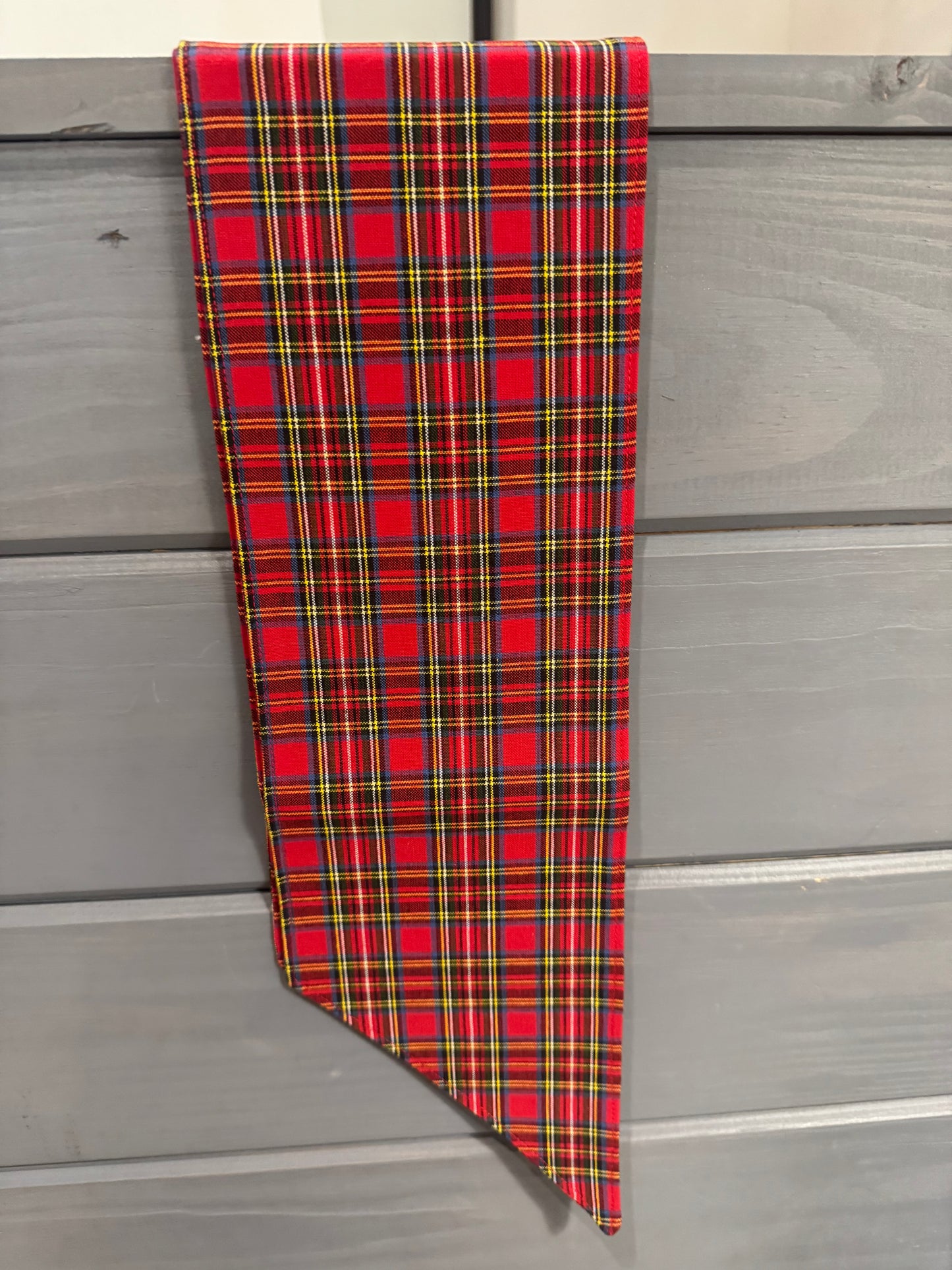 Red Plaid Wreath Sash